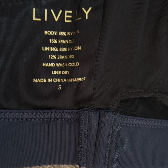 NWT, Lively Active Busty Bralette in Jet Black & Navy, Size S - Picture 3 of 4